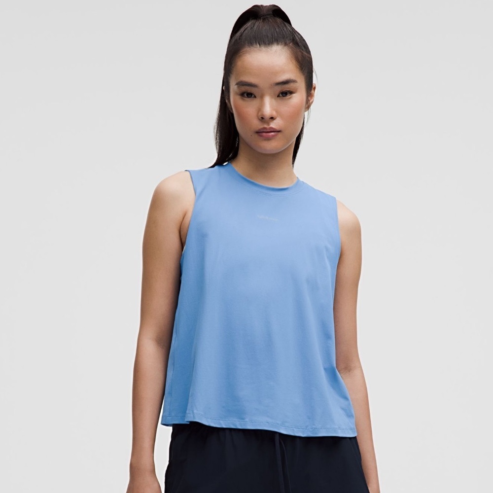NWT Lululemon Pace Crush Cross-Back Graphic Tank Top Pool Blue XS